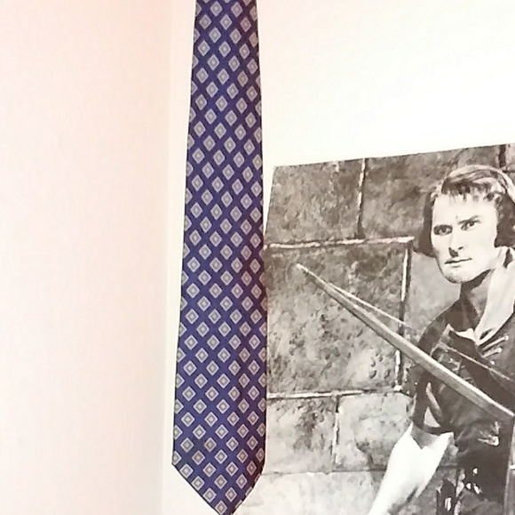 Silk Tie - Picture 4 of 4